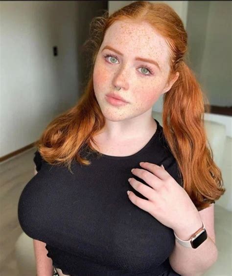 Andreeamaresof – Huge Tits Redhead Onlyfans Nudes